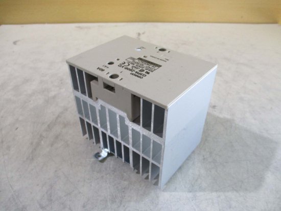 中古 OMRON solid state relay G3PA-260B-VD ソリッドステートリレー 24-240VAC~ 60A[2個セット] -  growdesystem