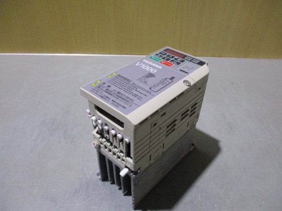 中古 YASKAWA INVERTER CIMR-VA2A0006BAA インバータ 1.1kW/0.75kW - growdesystem