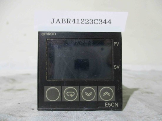 中古 OMRON TEMPERATURE CONTROLLER E5CN-Q2HBT 温度調節器 - growdesystem