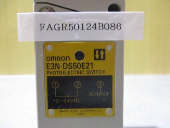 新古 OMRON E3N-DS50E21 PHOTOELECTRIC SWITCH - growdesystem