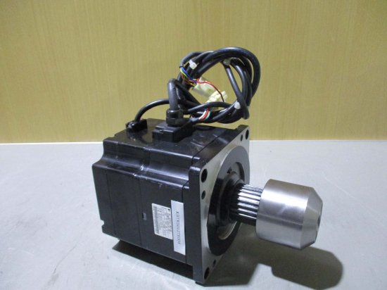 中古 YASKAWA AC SERVO MOTOR SGMPH-08A1A-YR11 ACサーボモーター