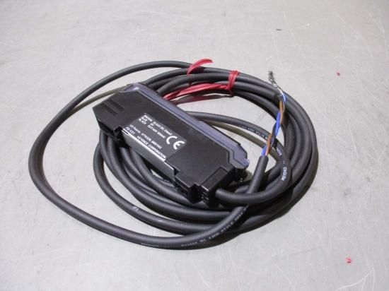新古 KEYENCE FS-V31 ファイバーセンサーアンプ - growdesystem