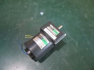  ORIENTAL MOTOR GEAR HEAD 4GN120K/SPEED CONTROL MOTOR MSM425-412