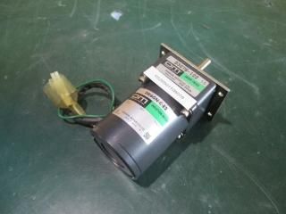 ORIENTAL MOTOR INDUCTION MOTOR 2IK6GN-C-E2/GEAR HEAD D3078-122