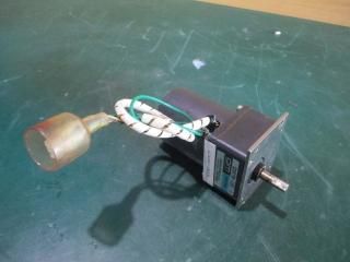  ORIENTAL MOTOR INDUCTION MOTOR 2IK6GN-C-E2/GEAR HEAD D3078-122