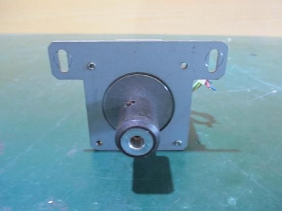 中古 ORIENTAL MOTOR C018N-9212K ステッピングモーター 7.4V 1A