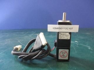  Yaskawa SGMM-A3B313 servo motor 30W 100V 0.98A 3000r/min