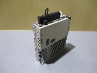  YASKAWA SGDV-2R8A11A SERVOPACK ܥѥå 200V 400W