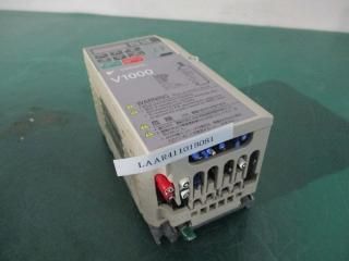 YASKAWA V1000 Inverter CIMR-VA2A0002BSA С 0.4KW/0.2KW AC3PH 200-240V 50/60Hz