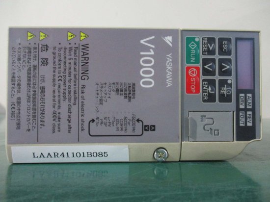 中古 YASKAWA V1000 Inverter CIMR-VA2A0002BSA インバーター 0.4KW 