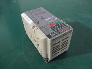  YASKAWA V1000 Inverter CIMR-VA2A0002BSA С 0.4KW/0.2KW AC3PH 200-240V 50/60Hz