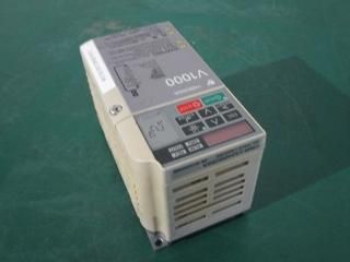  YASKAWA V1000 Inverter CIMR-VA2A0002BSA С 0.4KW/0.2KW AC3PH 200-240V 50/60Hz