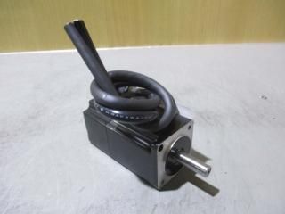  YASKAWA AC SERVO MOTOR SGMJV-01AAA21 AC ܥ⡼ 100W