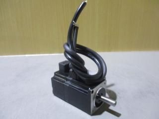  YASKAWA AC SERVO MOTOR SGMJV-01AAA21 AC ܥ⡼ 100W