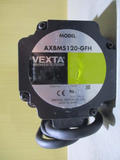 中古 ORIENTAL MOTOR GEAR HEAD GFH5G5/BRUSHLESS DC MOTOR AXBM5120