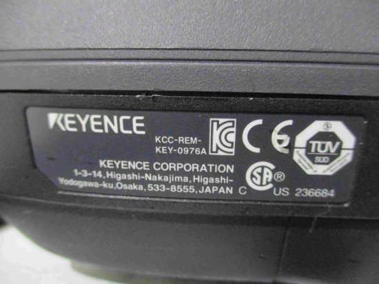 中古 KEYENCE KCC-REM-KEY-0976A VT3-V6H カラータッチパネル