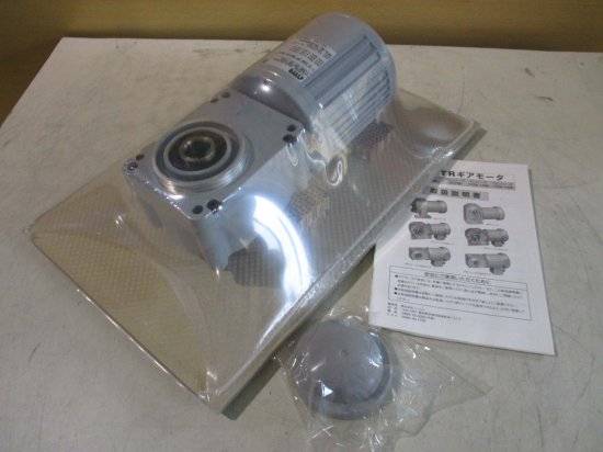 新古 NISSEI GTRギアモータ 3-PHASE INDUCTION MOTOR F2SM-20-30-T010 三相誘導電動機 0.1kW -  growdesystem