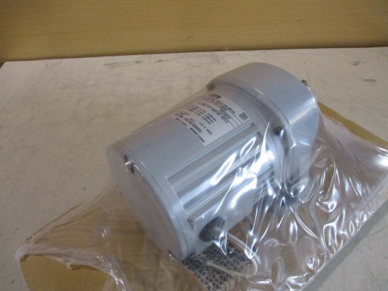 新古 NISSEI GTRギアモータ 3-PHASE INDUCTION MOTOR G3LM-18-50-T010 三相誘導電動機 0.1kW -  growdesystem