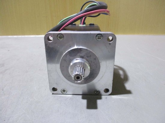 中古 ORIENTAL MOTOR VEXTA STEPPING MOTOR A6535-9215KE ステッピングモーター DC 2A -  growdesystem