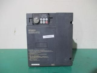  MITSUBISHI FREQROL-A700 INVERTER FR-A720-7.5K С 7.5kW 