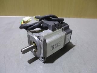Panasonic MUMA022P1S Servo Motor 102V 1.6A 0.2kW