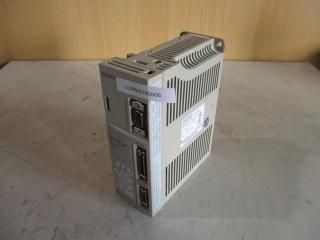  YASKAWA ܥѥå SGDA-01BP SERVOPACK