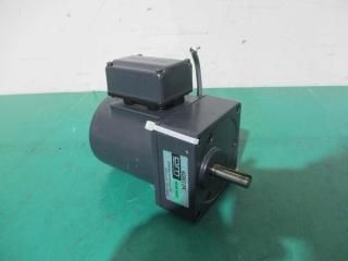  ORIENTAL MOTOR GEAR HEAD 4GN18K/REVERSIBLE MOTOR 4RK25GN-AC 25W