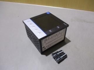  Fuji PXF9ACY2-FV100 PXF9 Digital Temperature Controller 2 Point Alarm  1/16 DIN
