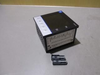  Fuji PXF9ABY2-1WM00 PXF9 Digital Temperature Controller 2 Point Alarm  1/16 DIN