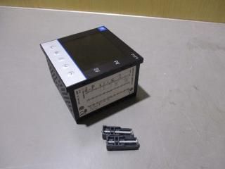  Fuji PXF9ABY2-1WM00 PXF9 Digital Temperature Controller 2 Point Alarm  1/16 DIN
