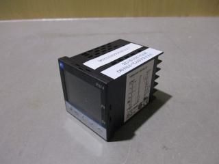  Fuji PXF4ABY2-FB100 PXF4 Digital Temperature Controller 2 Point Alarm  1/16 DIN