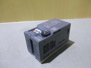  MITSUBISHI INVERTER FR-E720-0.1K С 200V []