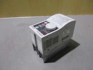  MITSUBISHI INVERTER FR-S520E-0.4K С 200-240V 0.4kW