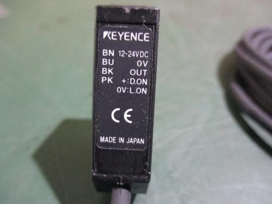 中古 KEYENCE PZ-M61 アンプ内蔵型光電センサ - growdesystem