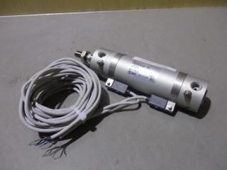  SMC CDG1UA32-70-H7A1L 