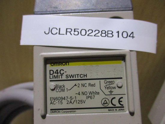 中古 OMRON LIMIT SWITCH D4C-2202 小型リミットスイッチ [2個セット