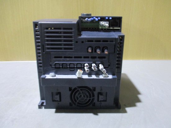 中古 TOSHIBA VFS15-2037PM 3.7kw-6.7KVA-5HP インバータ VFS15シリーズ - growdesystem