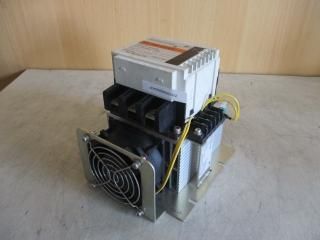  FUJI SOLID STATE CONTACTOR SS1202-3Z-D3/HEAT SINK SX1-C12-A4
