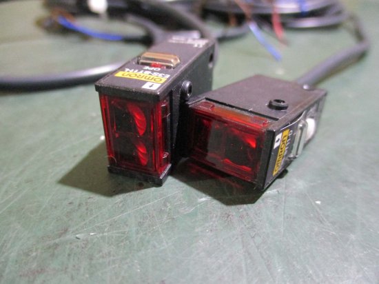 新古 OMRON PHOTOELECTRIC SWITCH E3S-BT11 アンプ内蔵光電スイッチ - growdesystem