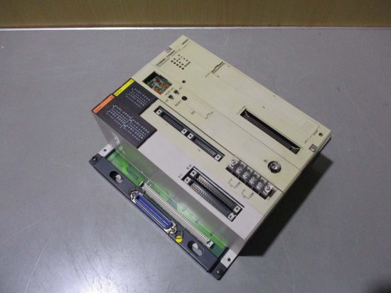 中古 OMRON CPU BASE UNIT C1000H C500-BC031/ID219/OD415 - growdesystem