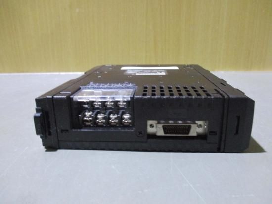 中古 KEYENCE DATA STORAGE TERMINAL DT-100A データストレージ