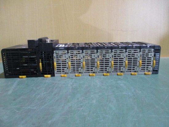 中古 OMRON SYSMAC CJ2M CPU13/PA205R/DRM21/ID261/ID261*2/OD261*3 - growdesystem