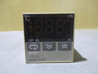  Omron Temperature Controller E5CS-R1PX 3A 250VAC 