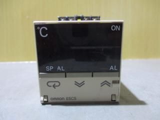  Omron Temperature Controller E5CS-R1P 3A 250VAC 