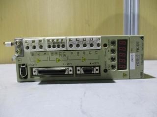 YASKAWA SERVO PACK SGDM-01BDA
