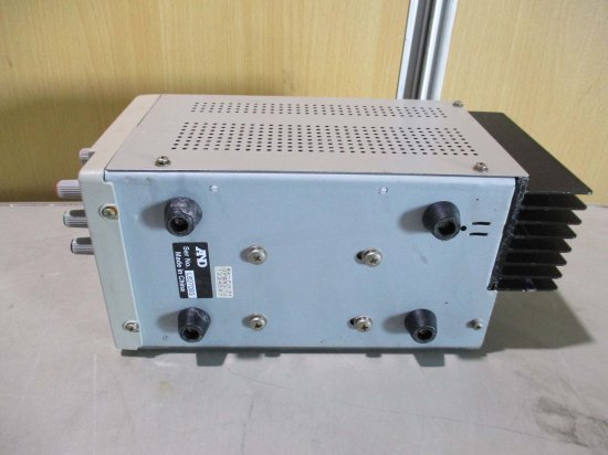 中古 AND 直流安定化電源 AD-8735D 30V 3A - growdesystem