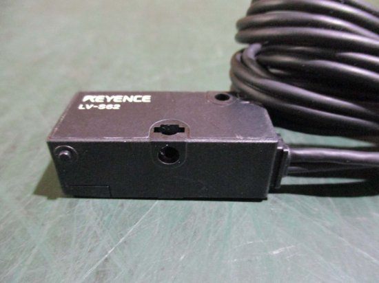 岩手　盛岡発　ラベル自動貼り機　ラベルプリンター　用　センサー　KEYENCE LV-S62　管理番号1ーAう0201012