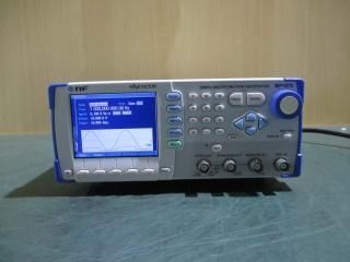  NF WAVE FACTORY WF1973 Multifunction Generator  OK