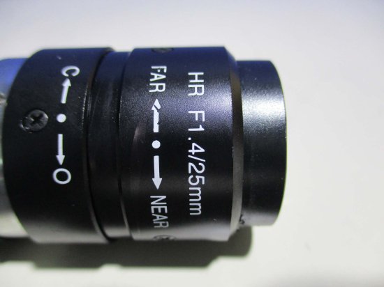 中古 KEYENCE デジタル倍速白黒カメラ CV-035M 画像センサ/HR F1.4