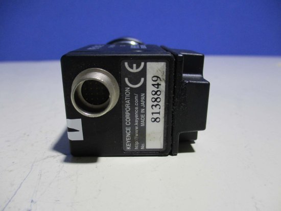 中古 KEYENCE デジタル倍速白黒カメラ CV-035M 画像センサ/HR F1.4